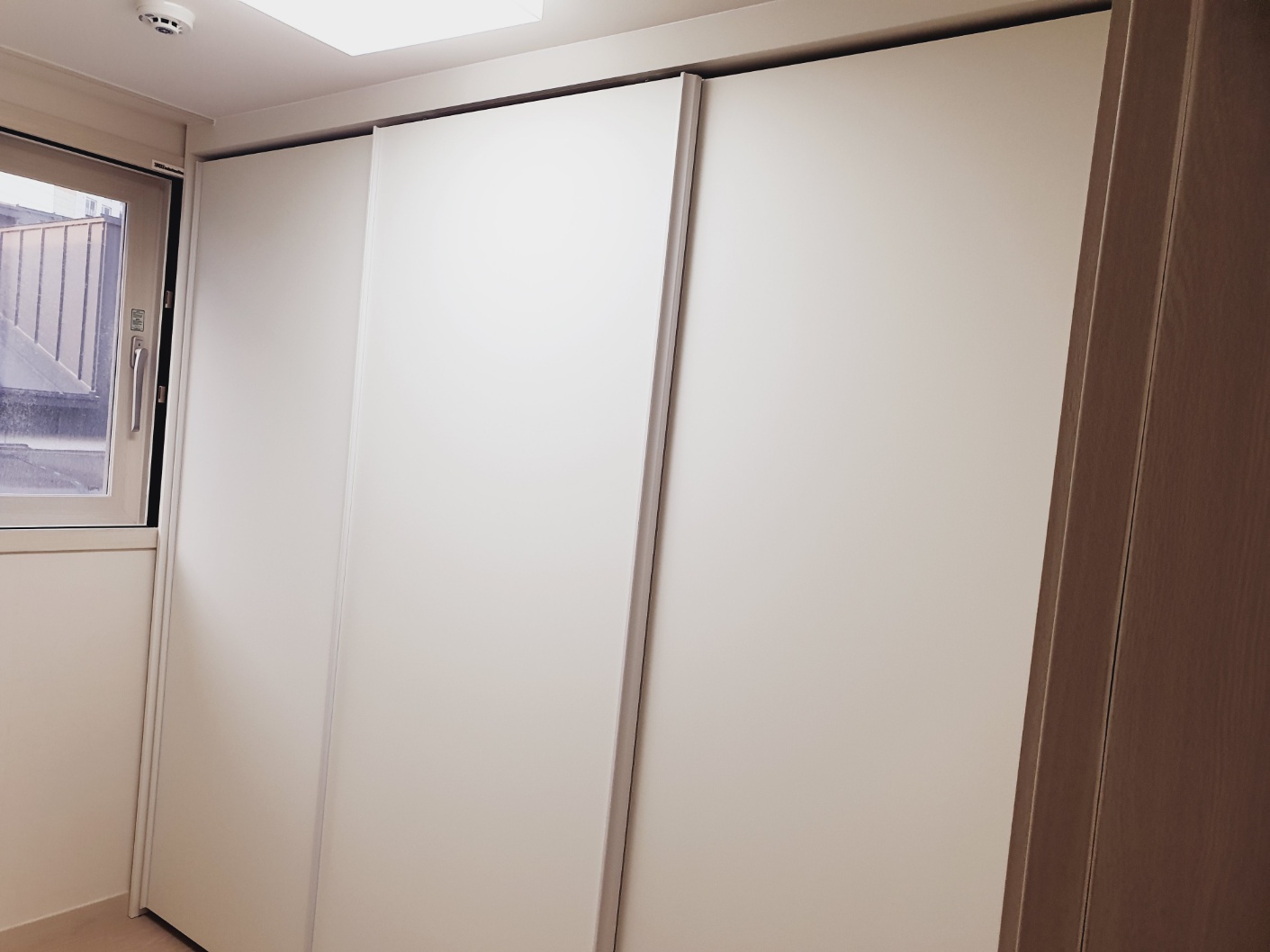 /user/d/daehanfurniture/editor/2411/6d84f8755b059e1153b28f62c35e9fb1_1732191132_5194.jpg 이미지크게보기