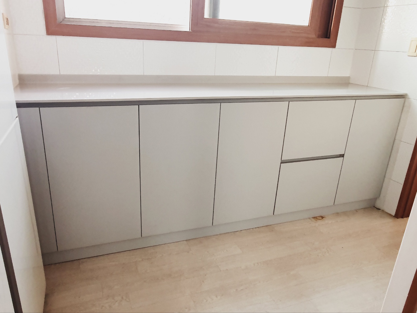 /user/d/daehanfurniture/editor/2412/8b63c0a85193b9d067864b8c136c8a03_1735119228_9182.jpg 이미지크게보기