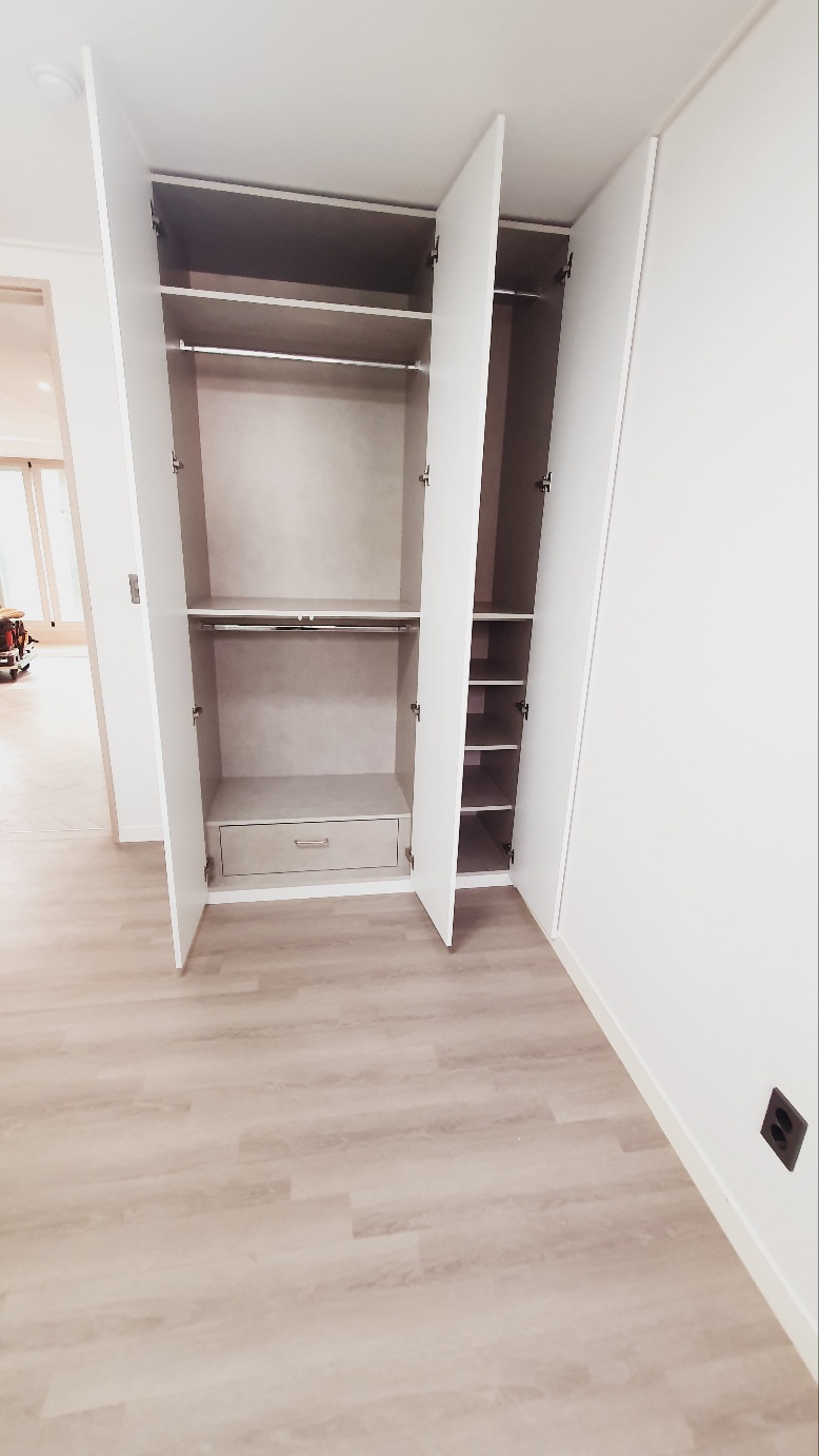 /user/d/daehanfurniture/editor/2504/024f611118dcc4a329c24808e83f161d_1743939653_2417.jpg 이미지크게보기