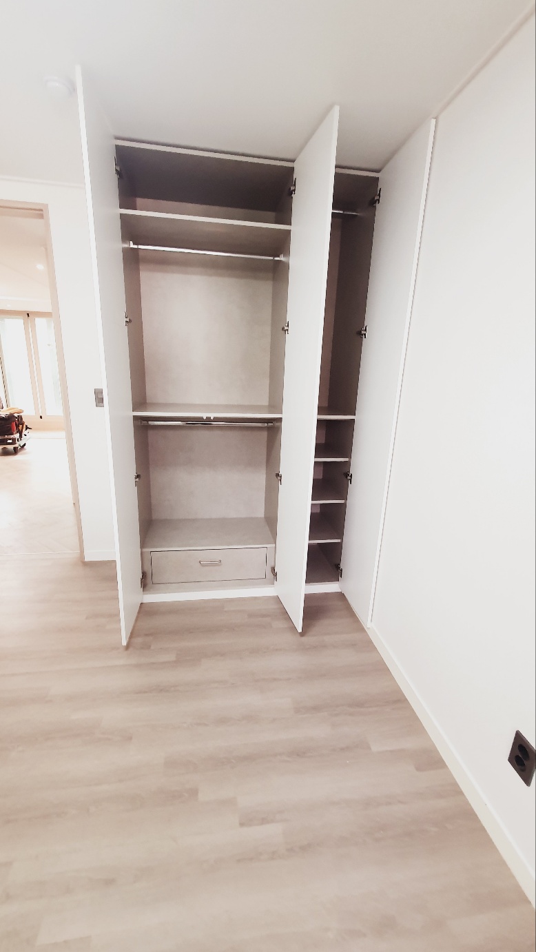 /user/d/daehanfurniture/editor/2504/024f611118dcc4a329c24808e83f161d_1743939653_4105.jpg 이미지크게보기
