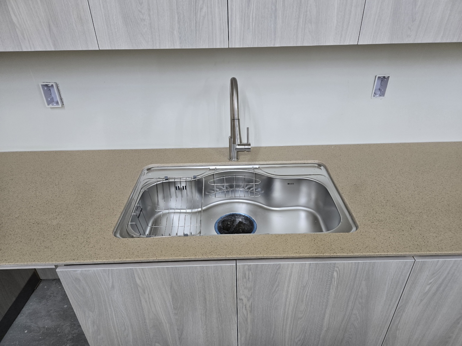/user/d/daehanfurniture/editor/2508/6d603a86bdbddabc944ce5b5cef9f957_1756644327_6415.jpg 이미지크게보기